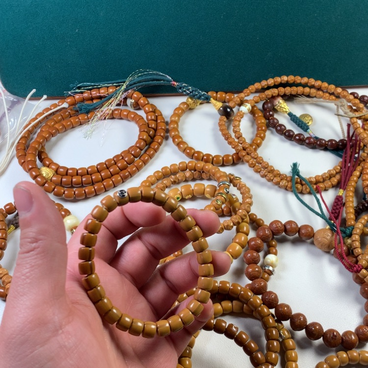 【闪购商品】橄榄核吊坠2455555888989