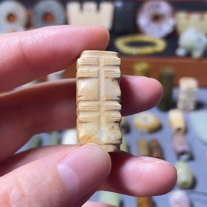 徐***爷和田玉未镶嵌挂件