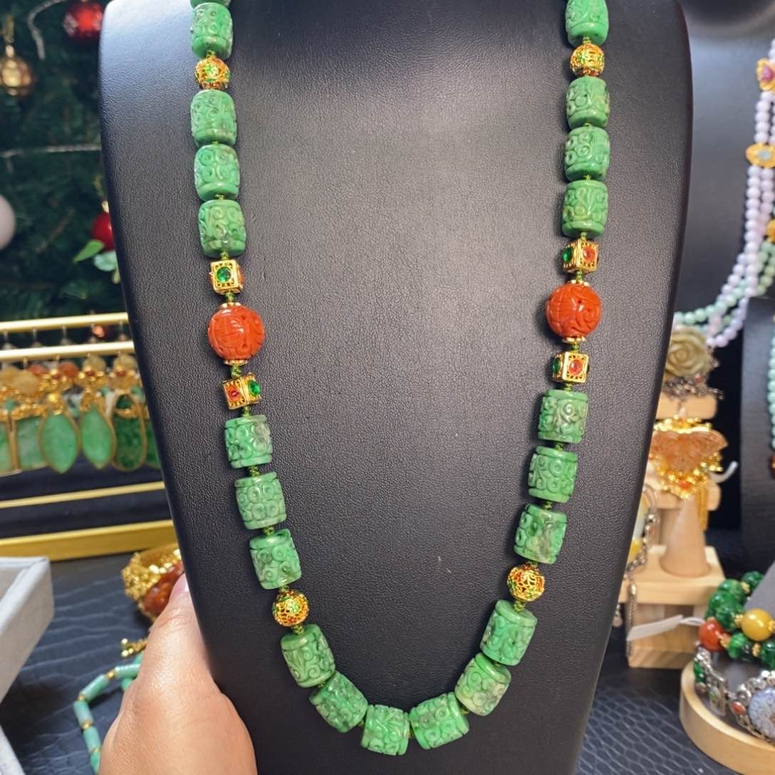 翡翠颈饰未镶嵌桶珠项链 炸价