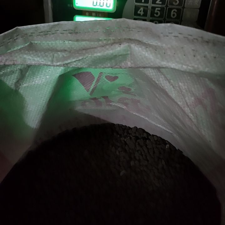 了***然4-6毫米中颗粒25公斤