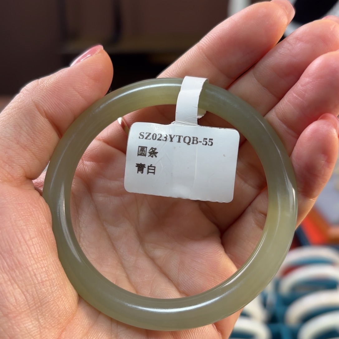 和田玉手镯未镶嵌54-55