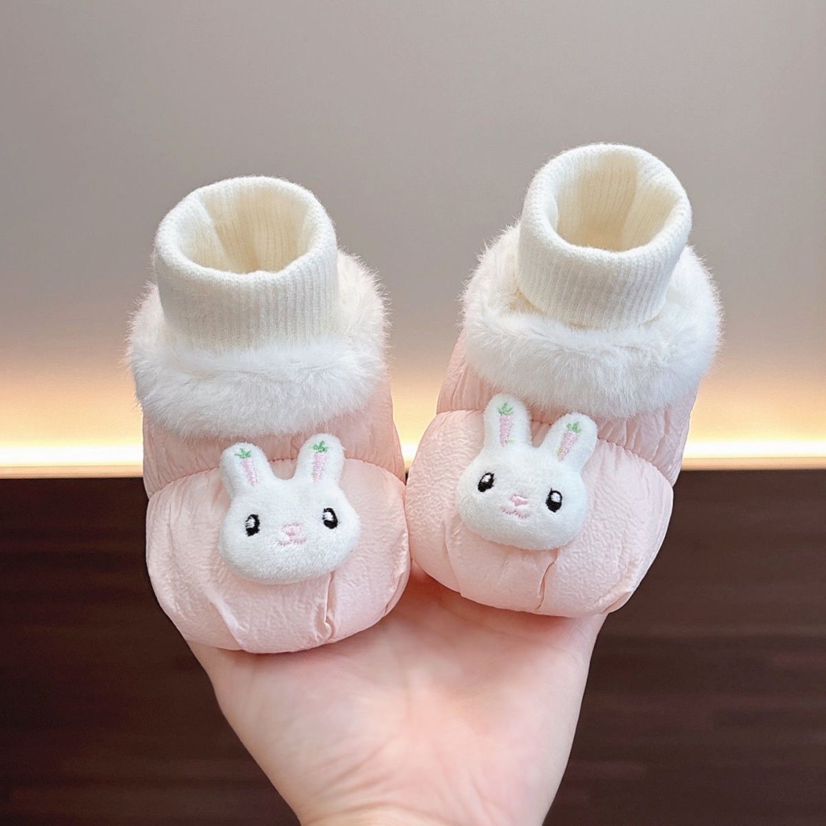 秋冬款女宝宝婴儿鞋子加厚软底步前鞋防滑不掉鞋保暖护脚鞋加绒靴