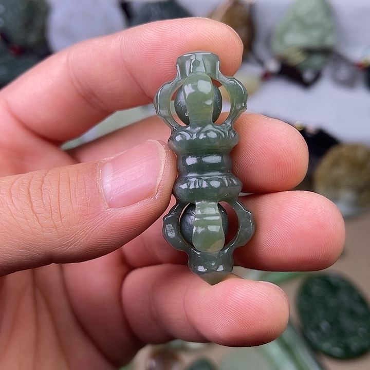 和田玉吊坠(不含链)未镶嵌