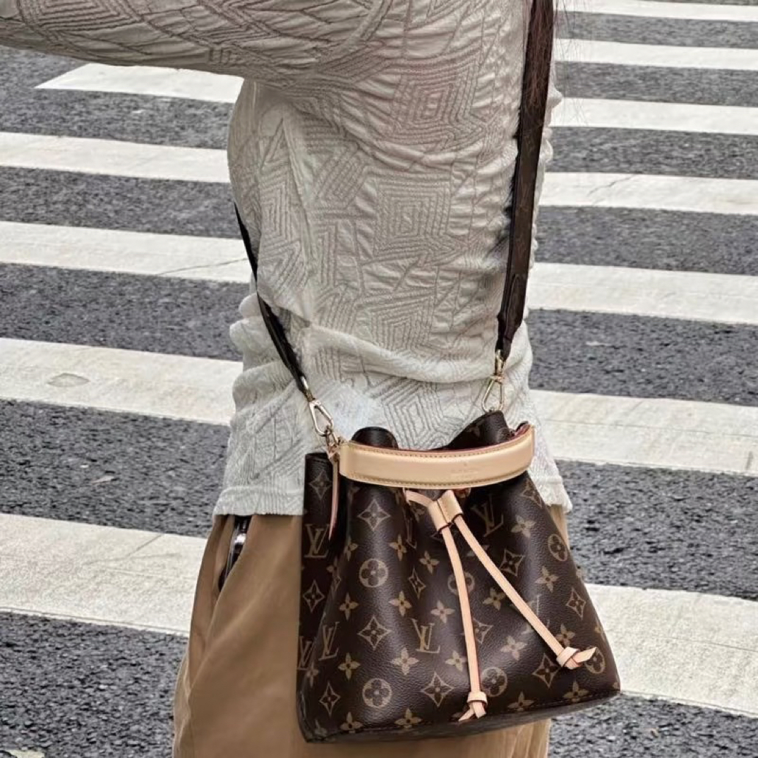 95新 LouisVuitton/路易威登 御古屋/88540/韩国桶 芯片 护理