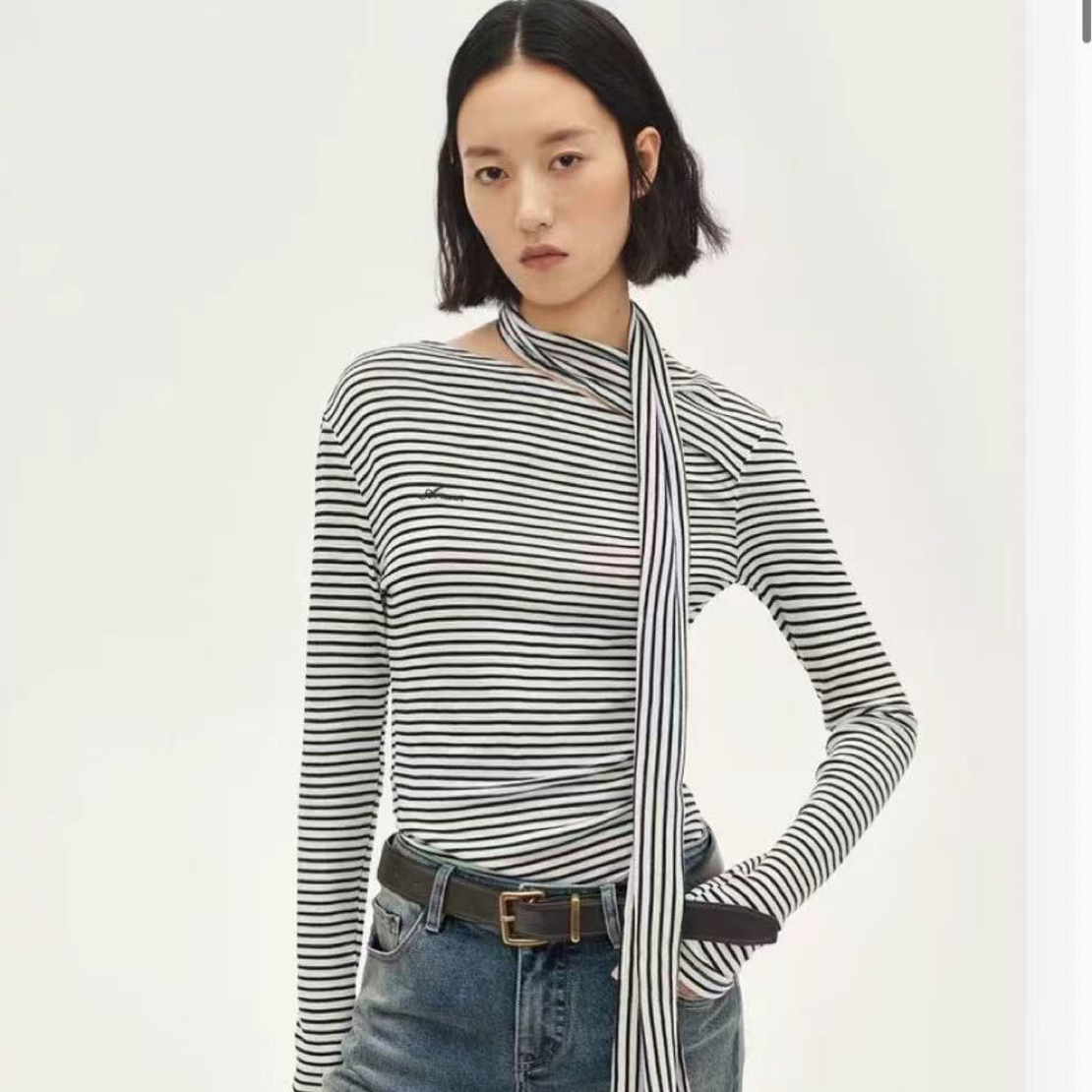 AVVENN25冬长袖女常规修身型早秋蓝条纹T恤