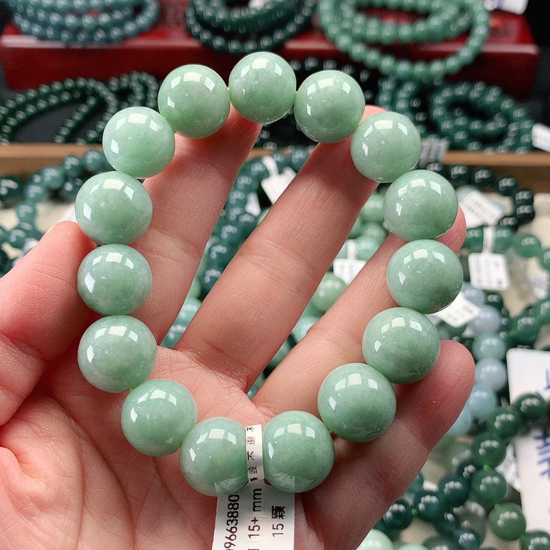 翡翠未镶嵌毛衣链