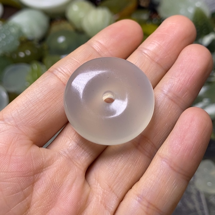 岫玉未镶嵌岫玉挂件