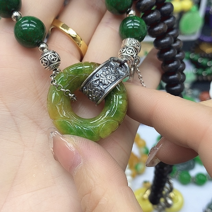 翡翠未镶嵌耳饰x****u项链51