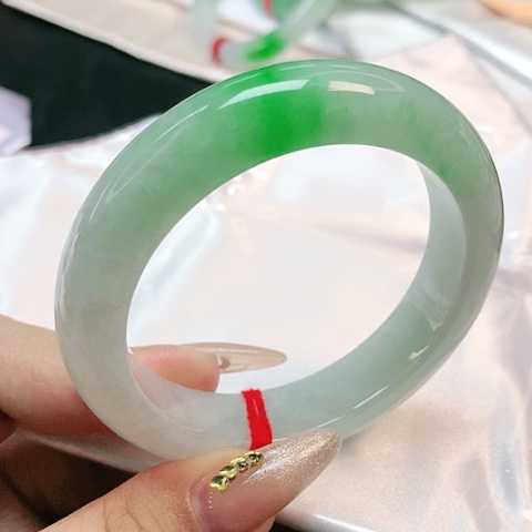 未镶嵌手镯翡翠2913
