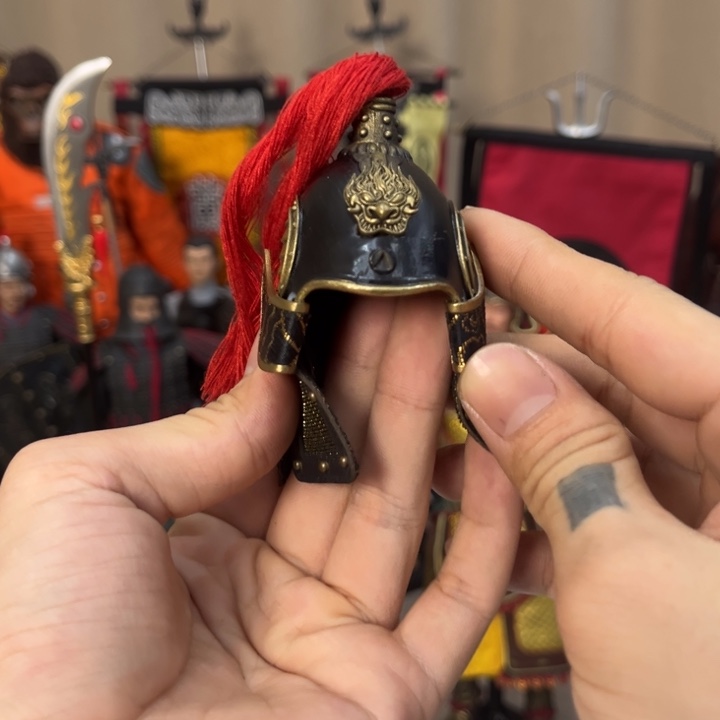 005 -不退不换无售后头盔