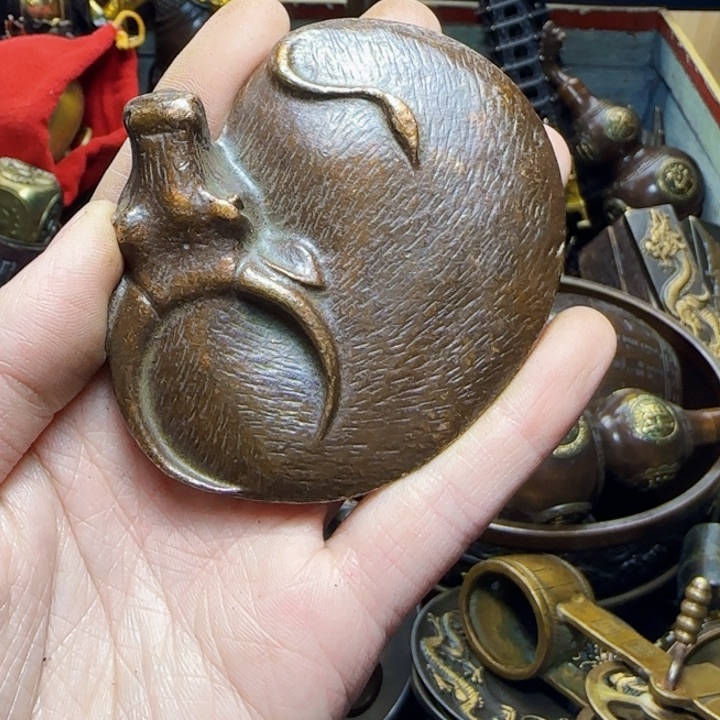 铜器把玩摆件链接