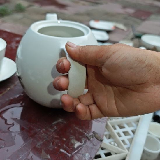 春***實库存微瑕老寿星多孔茶壶一个