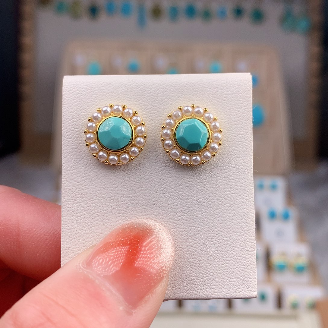 绿松石耳饰未镶嵌