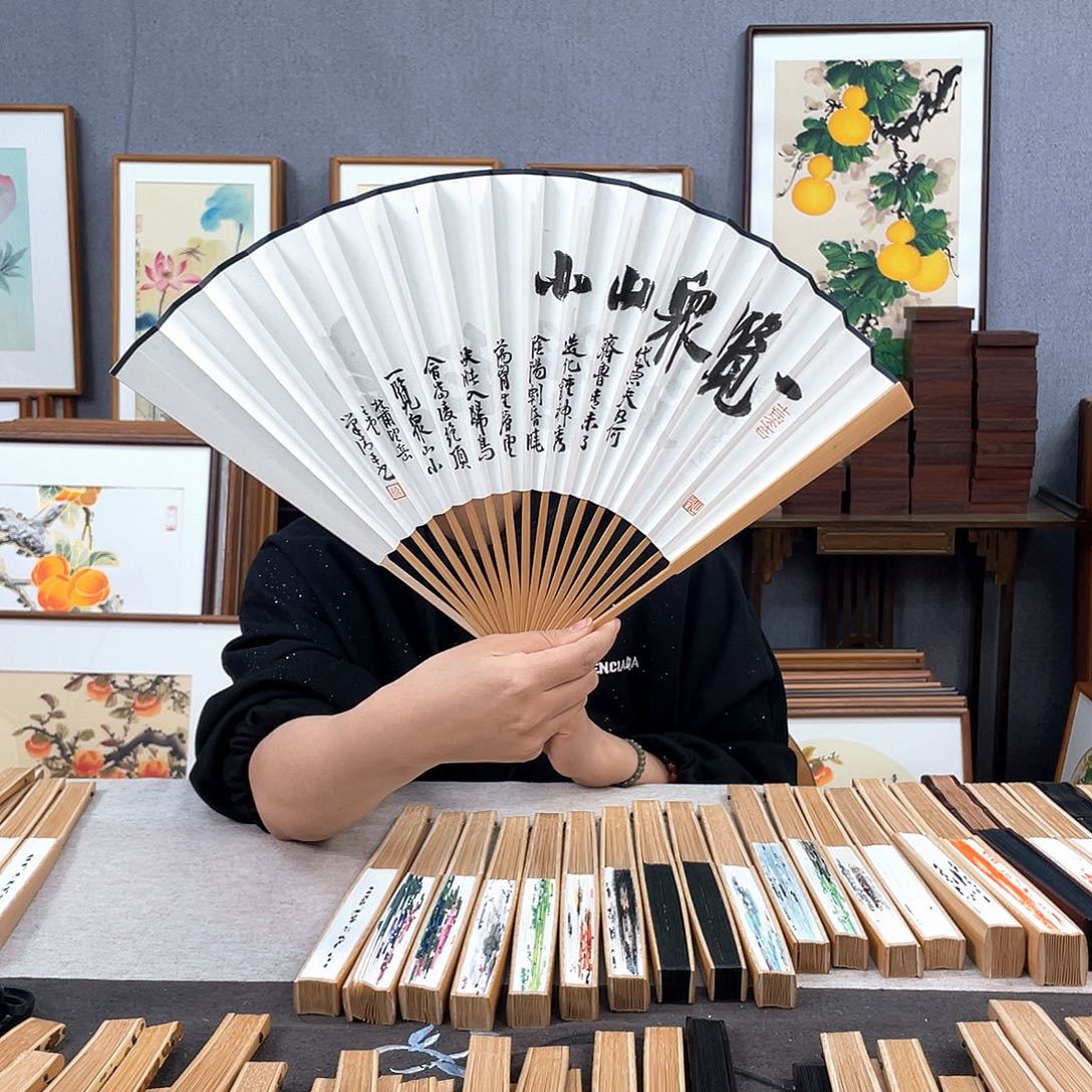 国画95寸玉竹-纯手绘-文玩扇骨（默认粘好）望岳