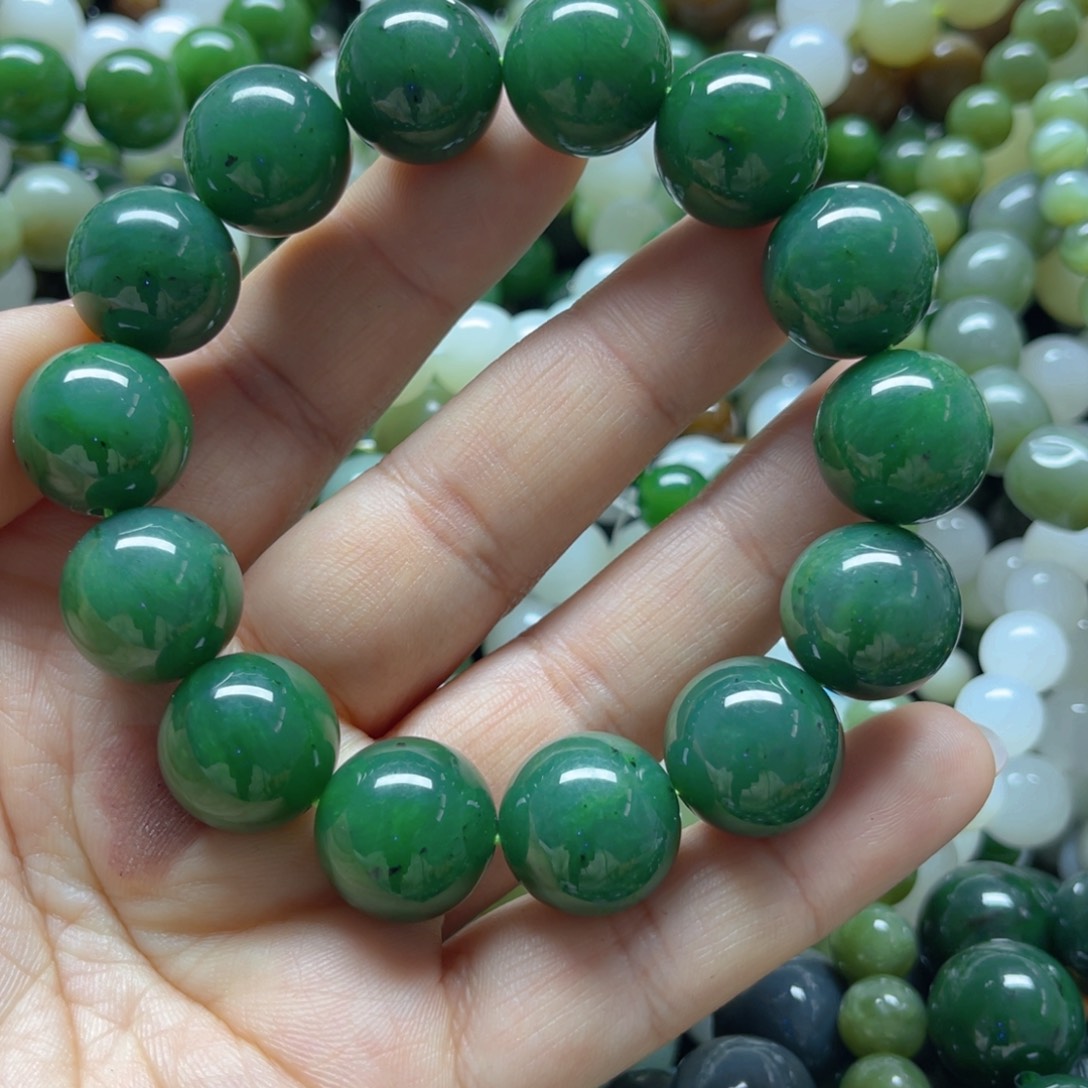 未镶嵌和田玉手链