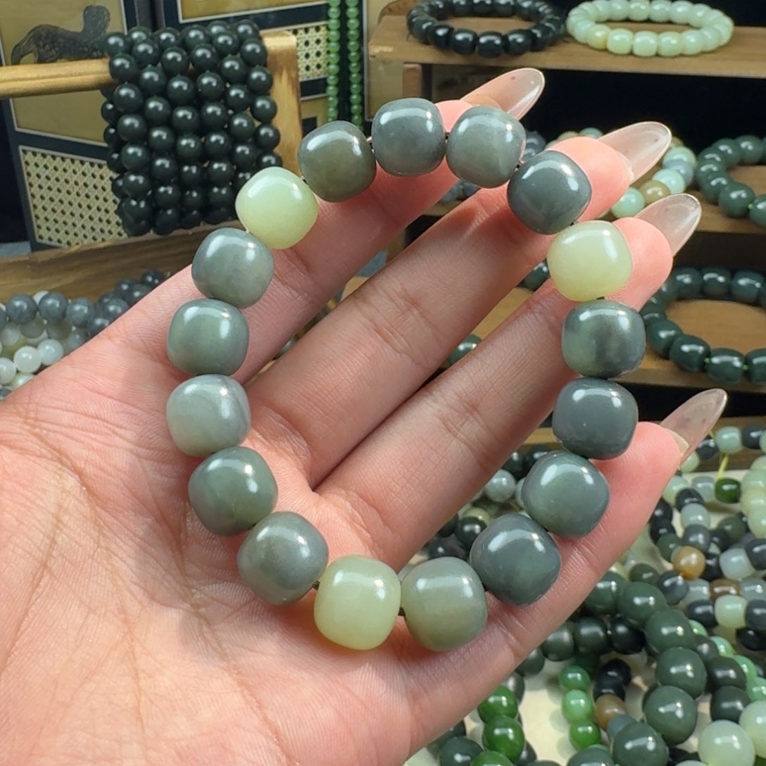 和田玉手链未镶嵌