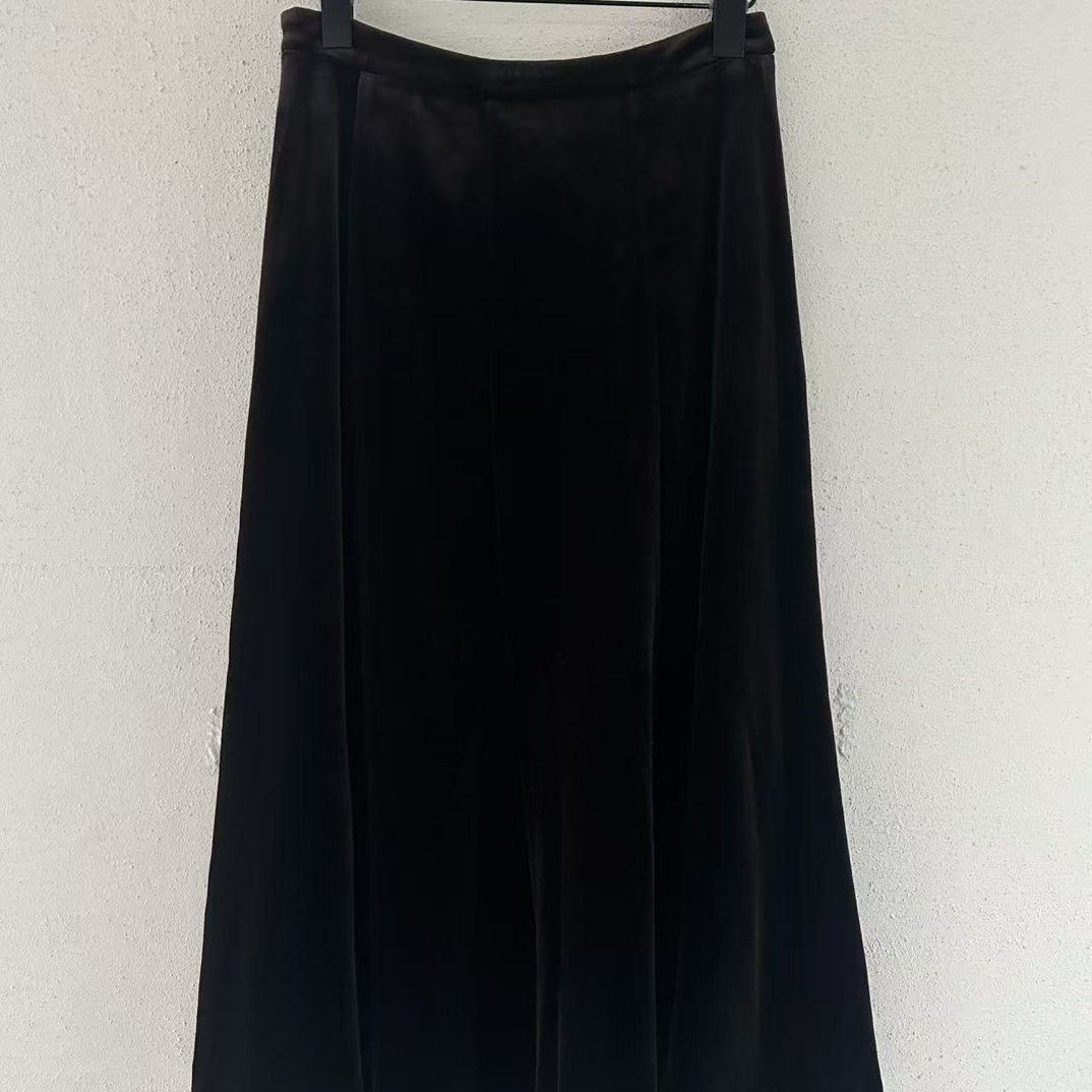 红 丝绒半身裙女秋冬高腰显瘦百搭a字裙中长款复古深咖丝绒裙