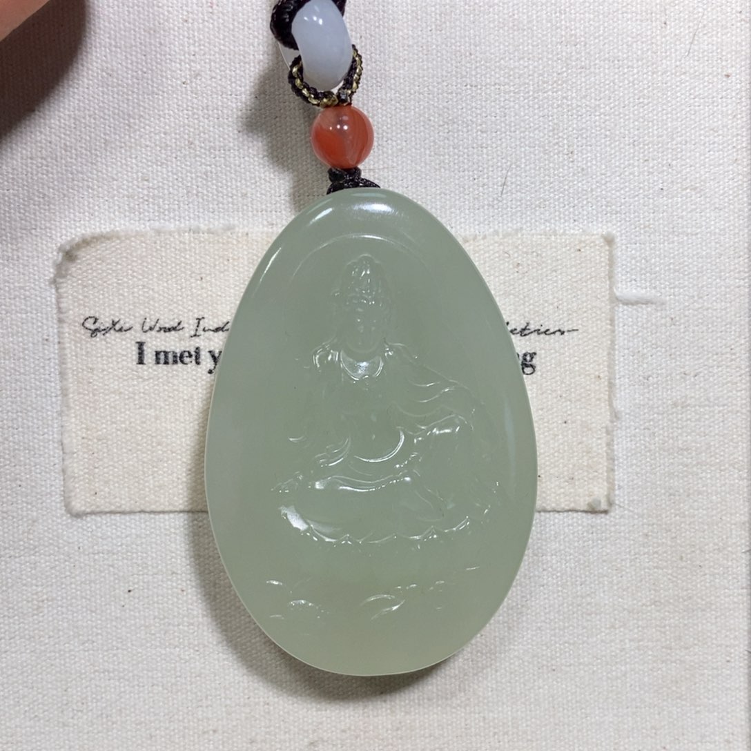 和田玉（糖玉）颈饰未镶嵌