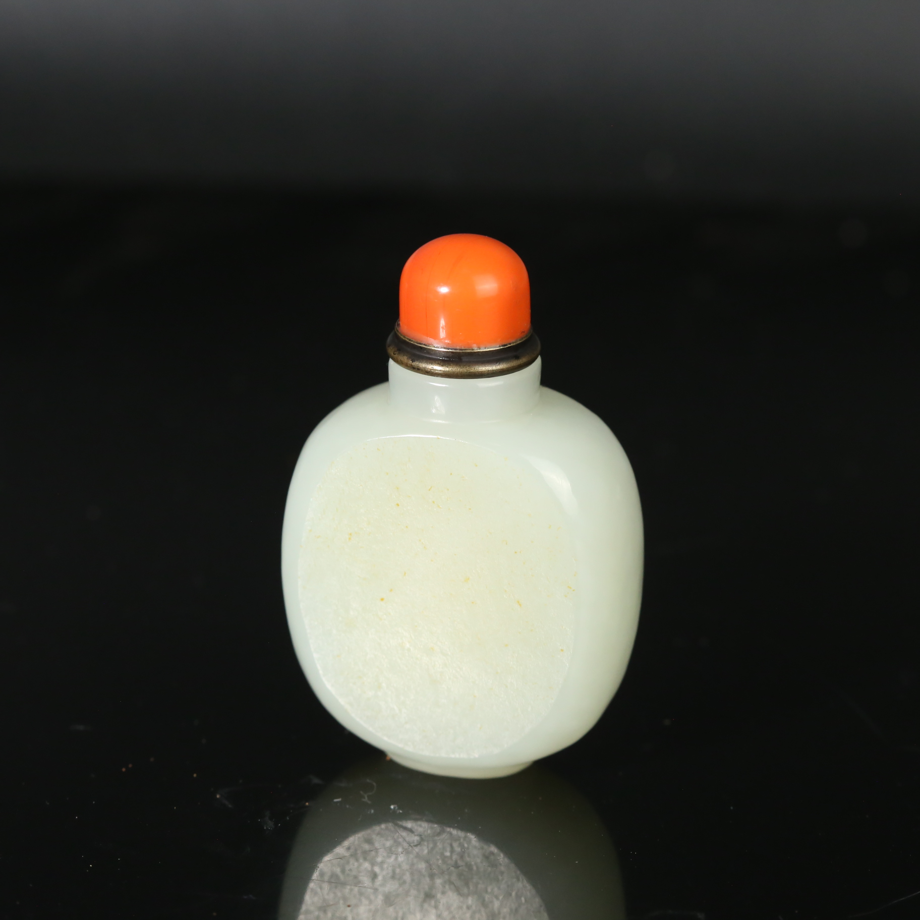 二十世纪和田玉鼻烟壶WLTY2512121007