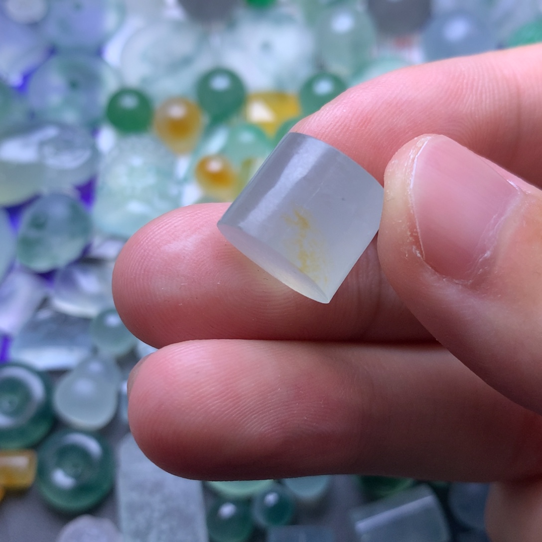 定制翡翠未镶嵌珠子