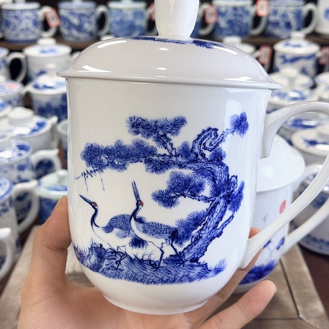 景德镇陶瓷马克杯带盖