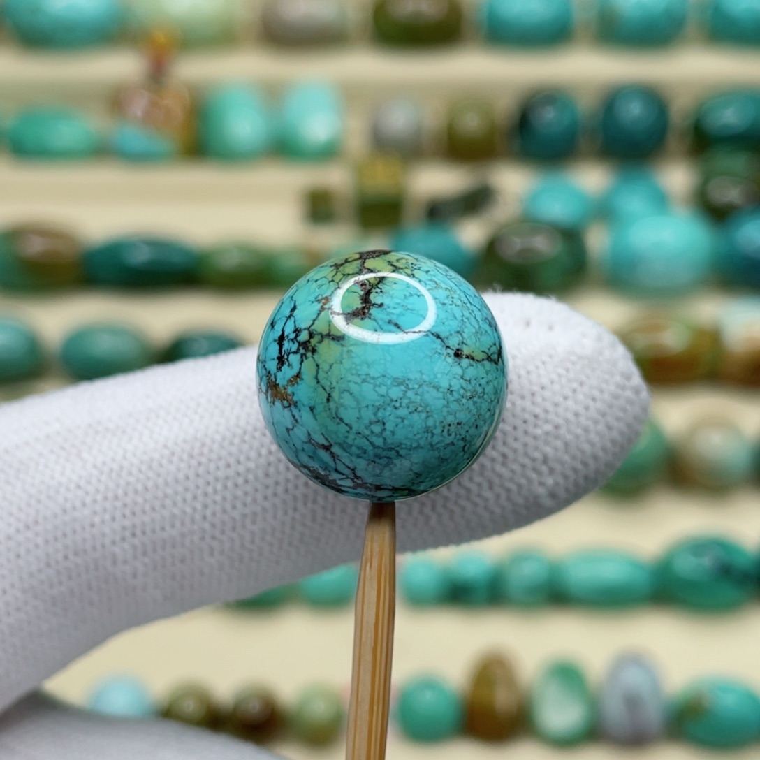 未镶嵌绿松石珠宝奇石