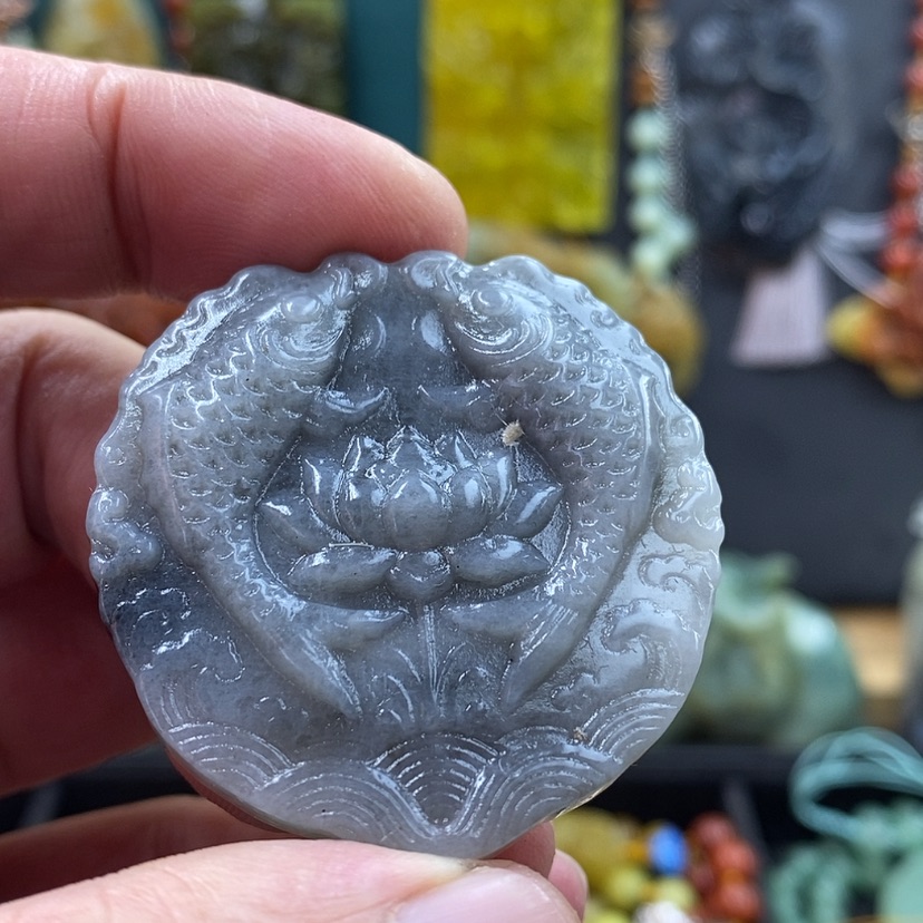 【闪购商品】未镶嵌蛇纹石玉吊坠