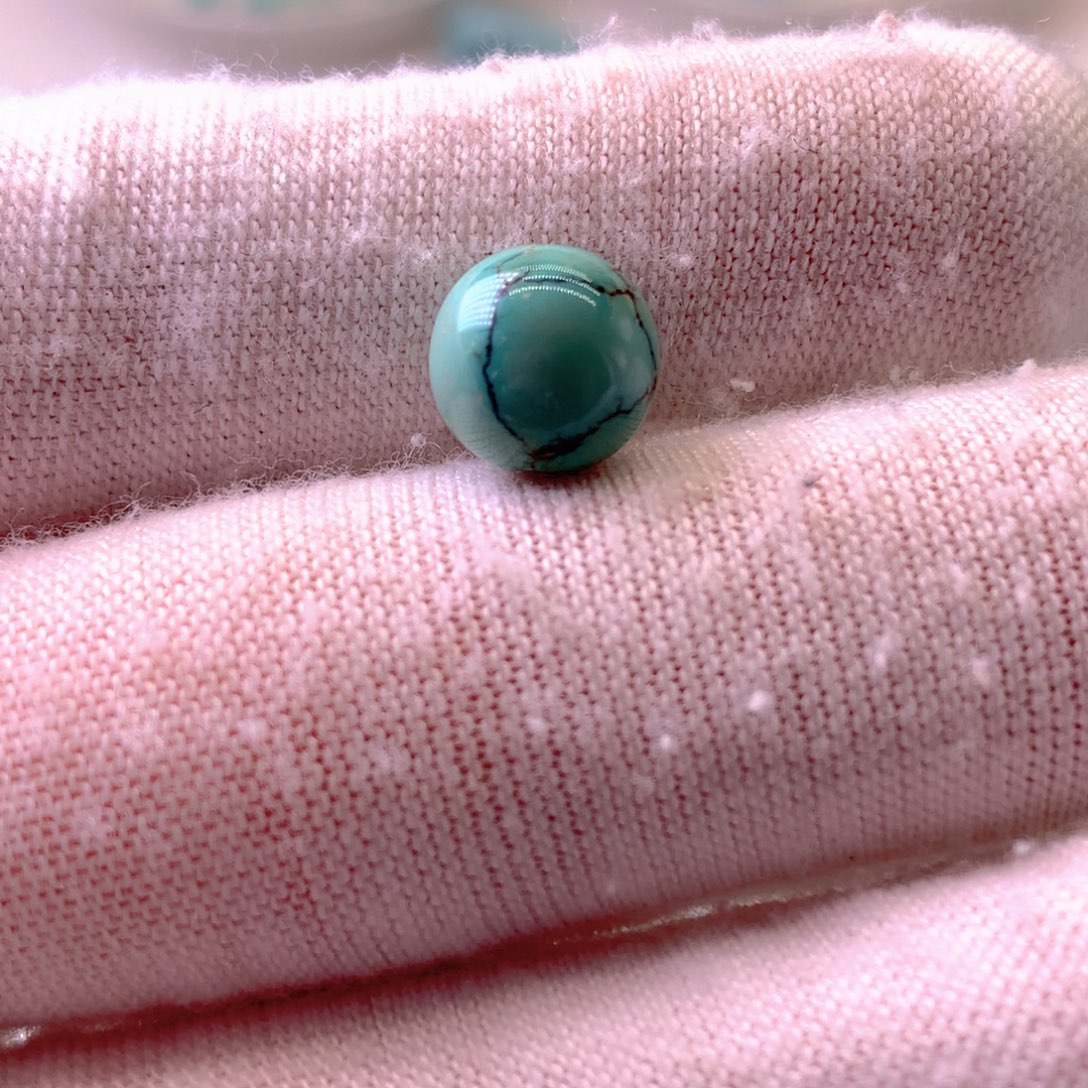 绿松石未镶嵌挂件