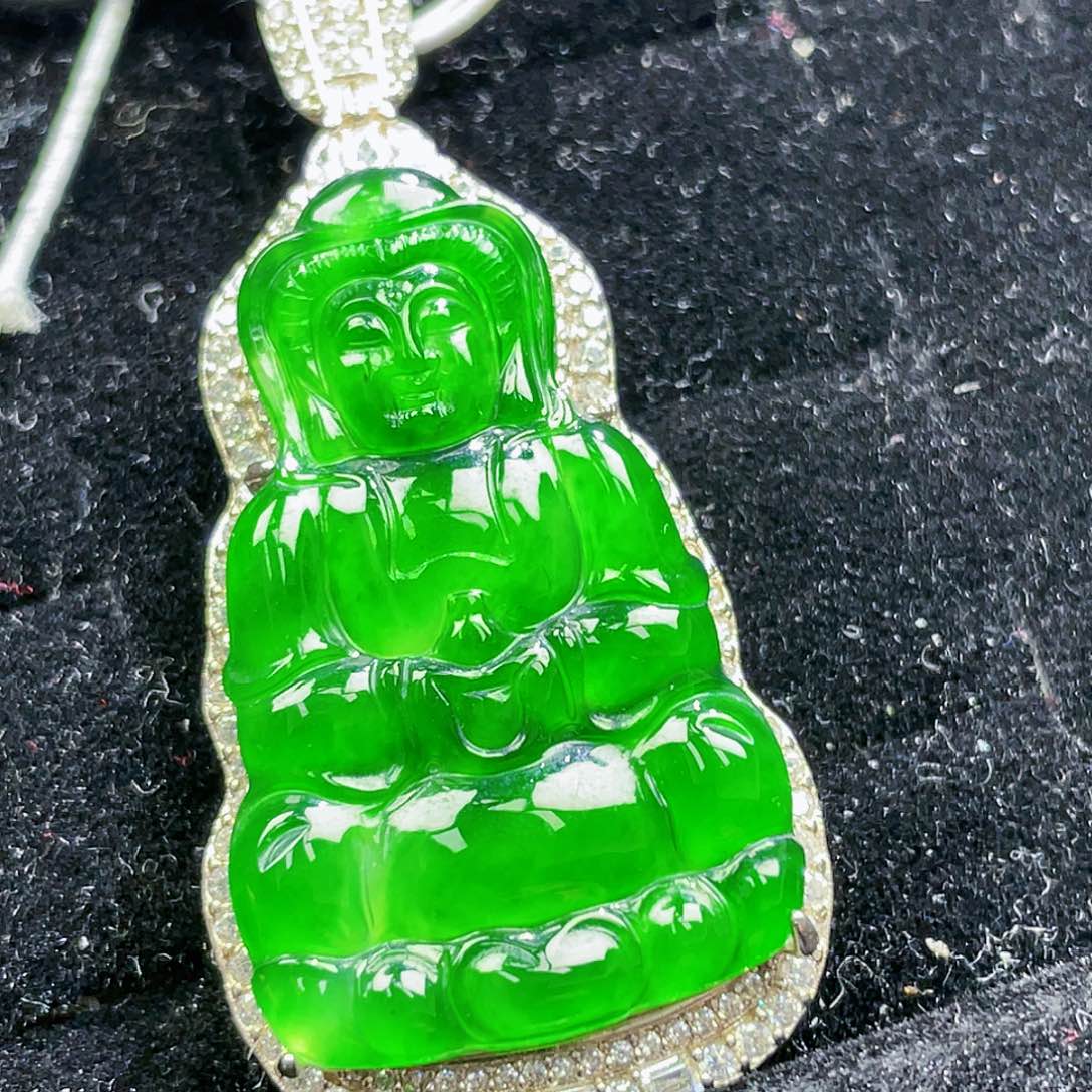 翡翠颈饰未镶嵌37，