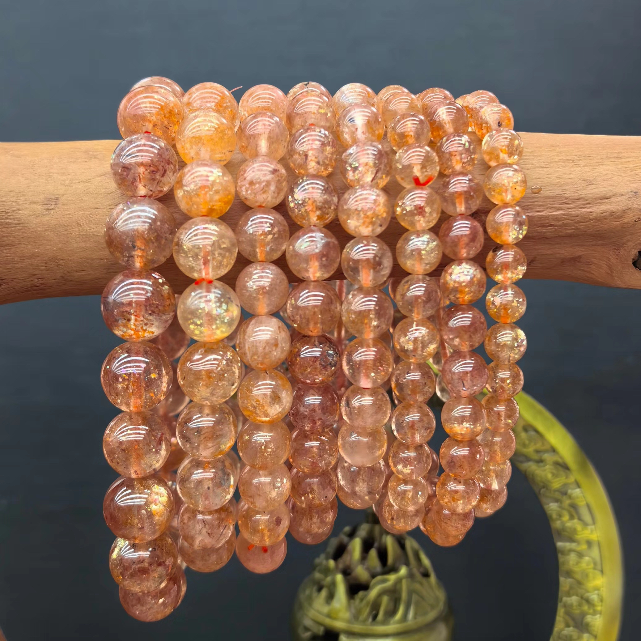 天然长石日光石金太阳手串    多样性发其一