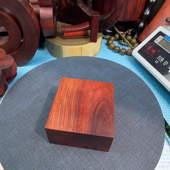 一***海大果紫檀（缅甸花梨）