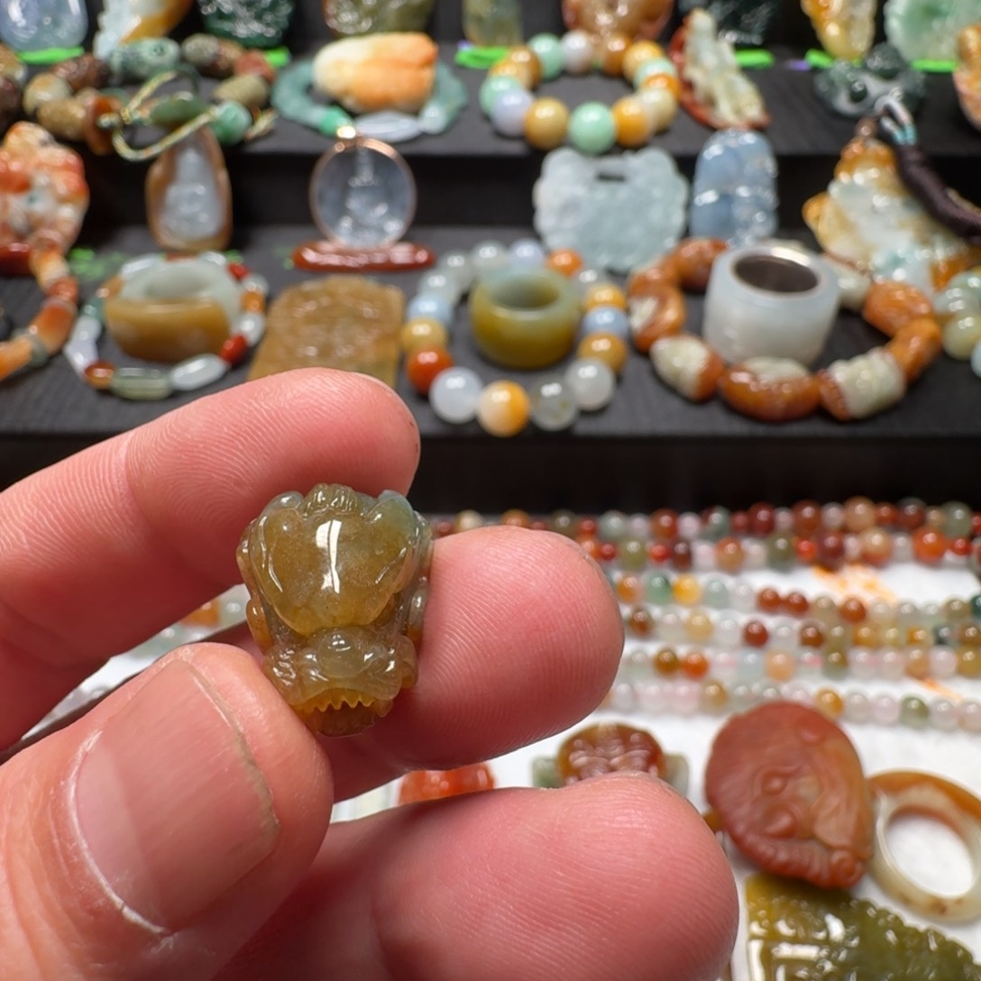 翡翠手链未镶嵌文*