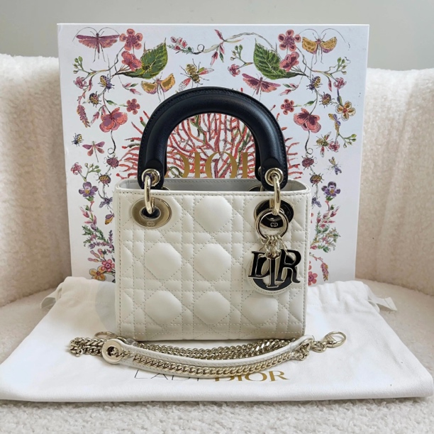 99新 DIOR/迪奥 黑白拼色戴妃/52314646 /12期/代卖服务