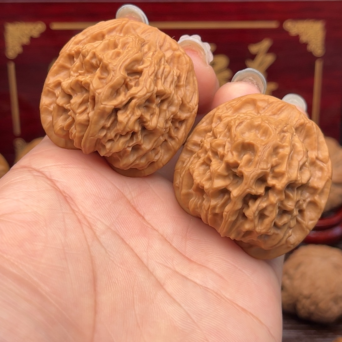 文玩核桃吊坠天地