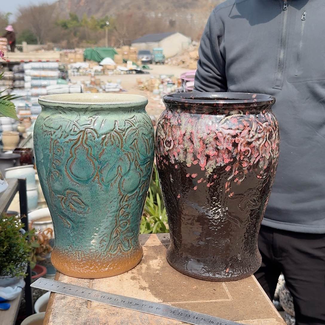 紫砂花盆口16高26（两个葫芦