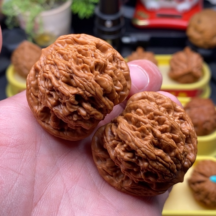 【闪购商品】文玩核桃吊坠41球虎