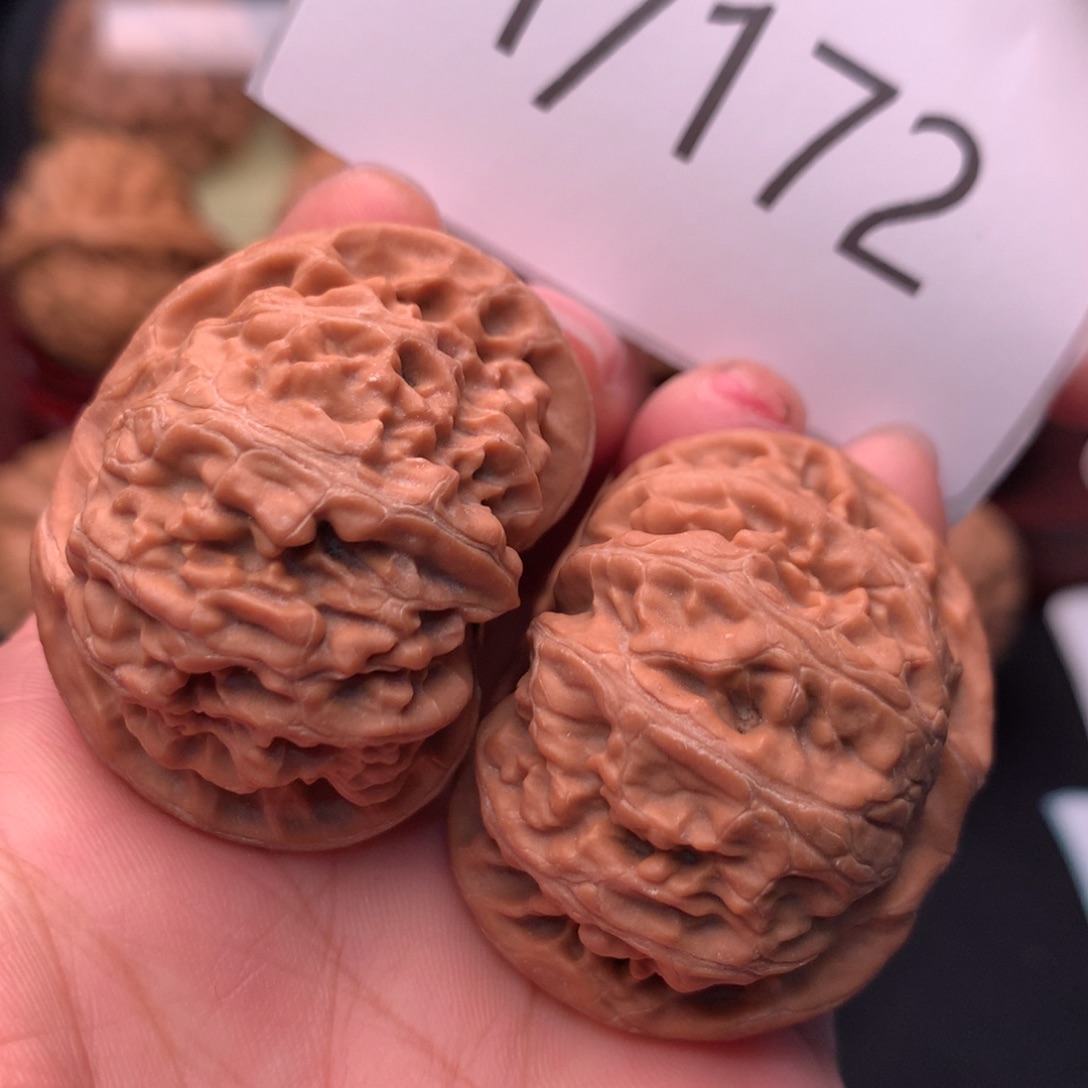 文玩核桃把件40尺寸全品宫灯