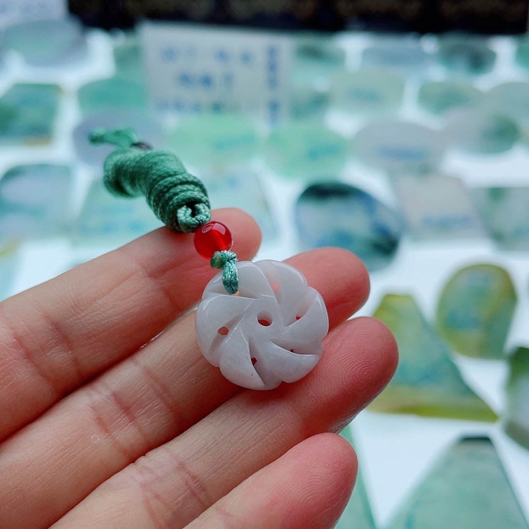 定制翡翠未镶嵌天然缅甸翡翠A货