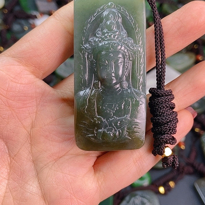 颈饰未镶嵌和田玉