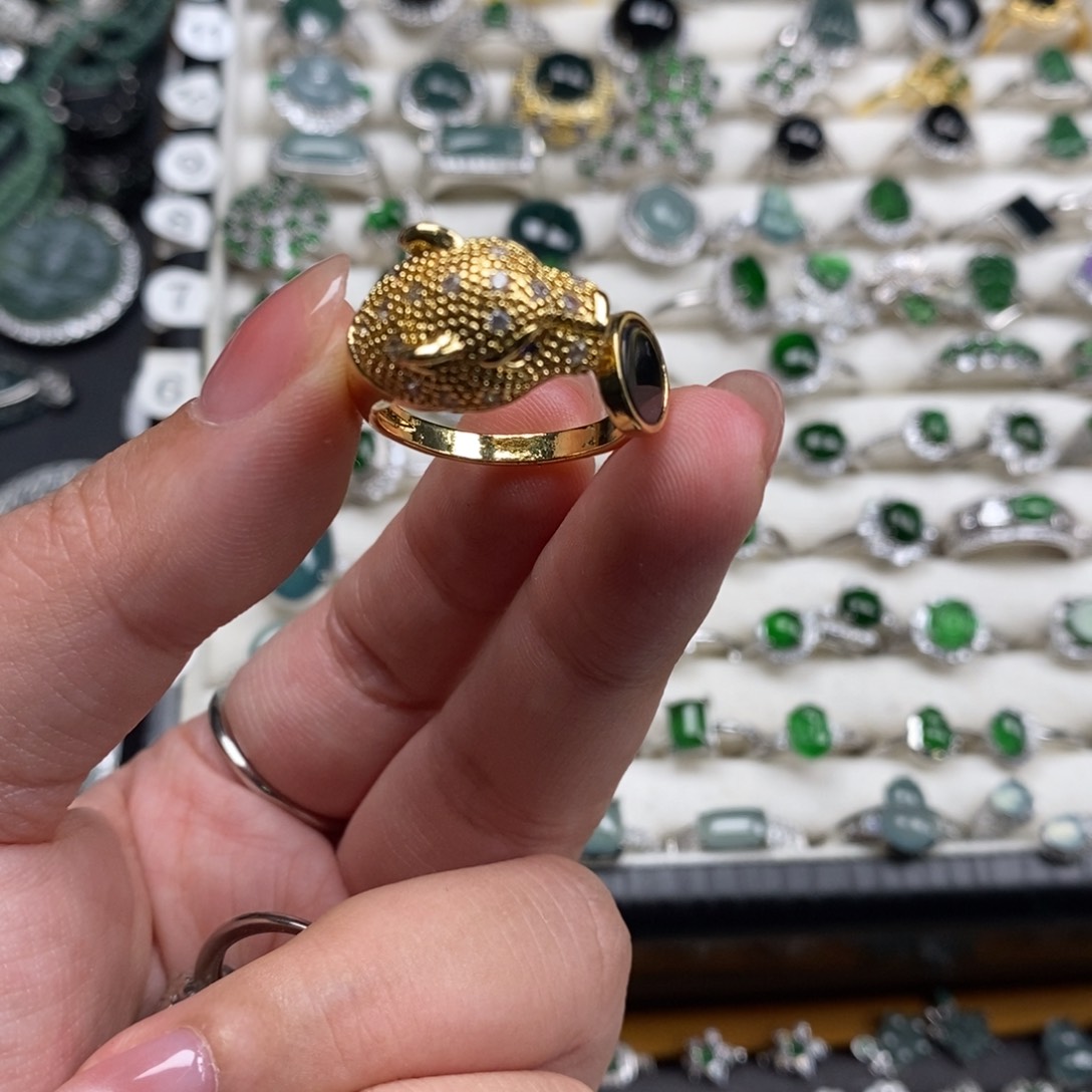 未镶嵌挂件翡翠翡翠