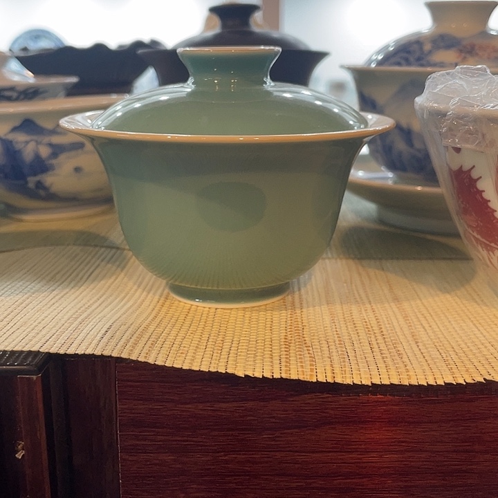 景德镇低温采油两才盖碗