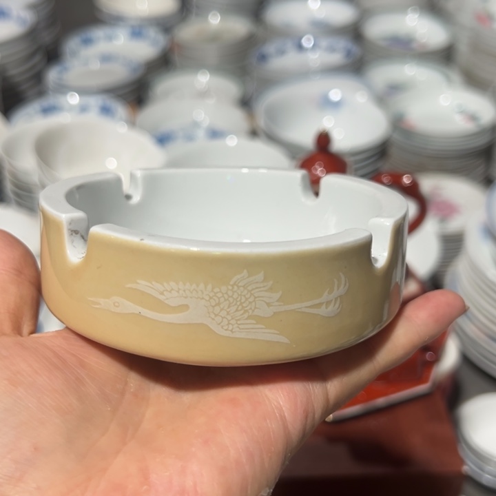 醴陵高温瓷群力80后11厘米