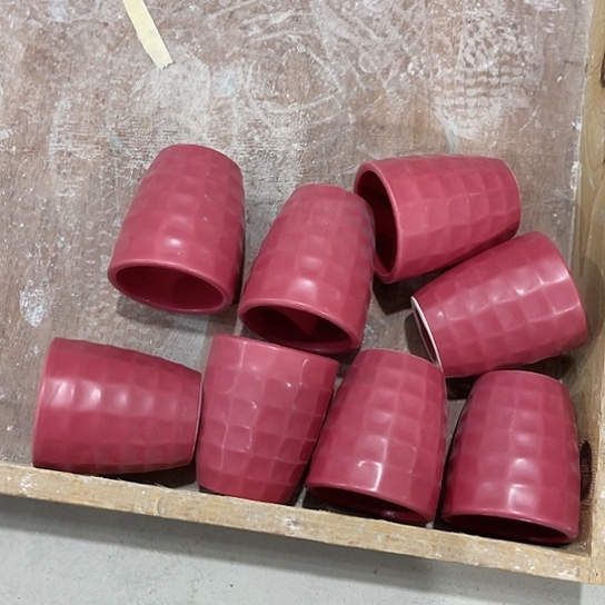 多肉绿植陶瓷花盆9.9包邮，有孔