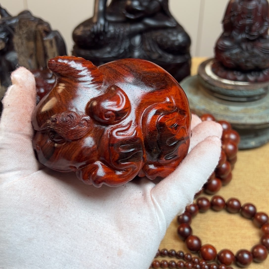 檀香紫檀（小叶紫檀）韦*，