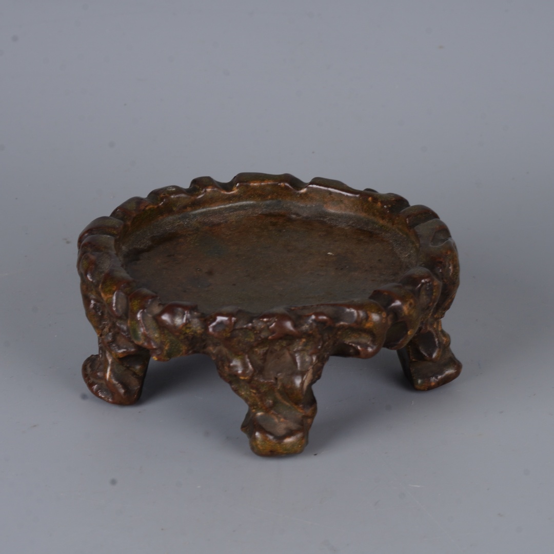 【拍卖】Lot.4305 仿生釉树桩型笔洗