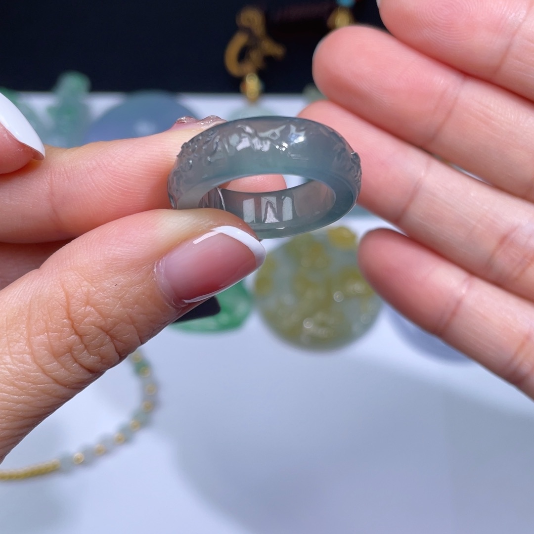 翡翠戒指未镶嵌戒指