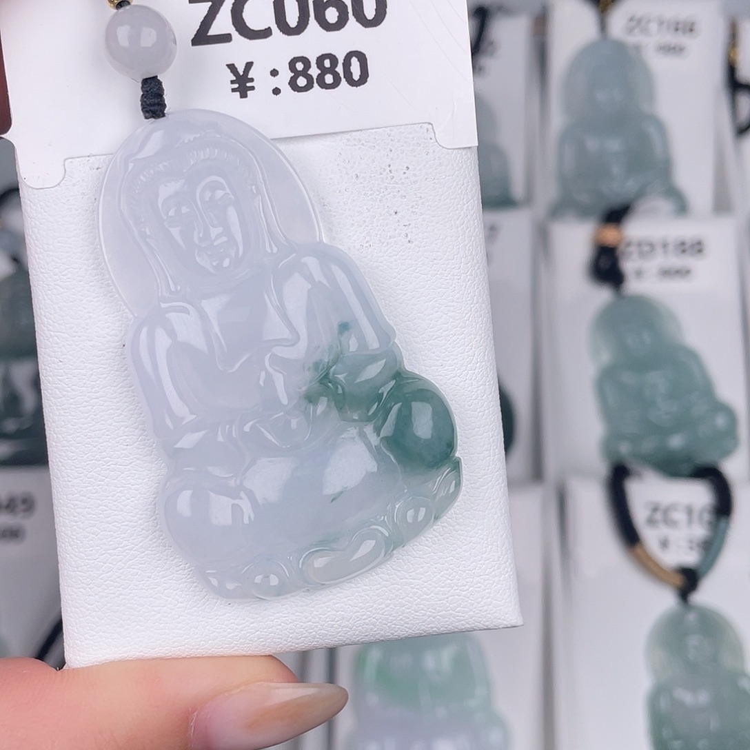翡翠未镶嵌颈饰zc060