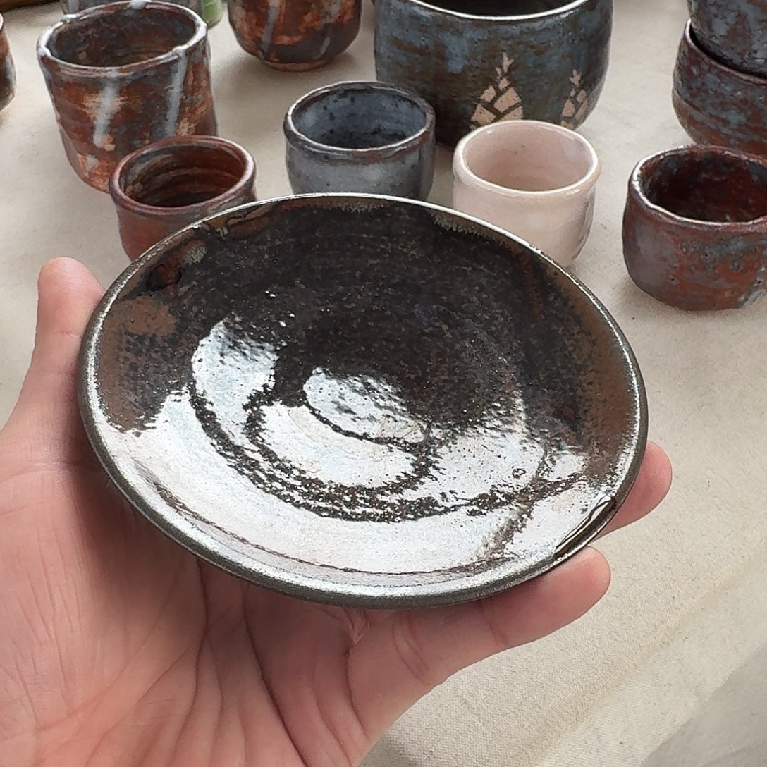 瓷片高取小碟一个