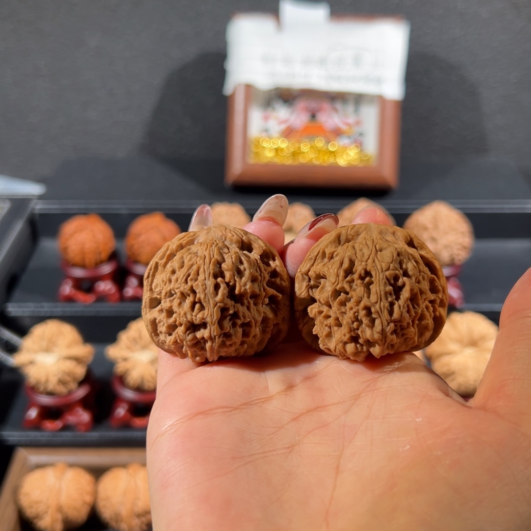 文玩核桃把件南将石42