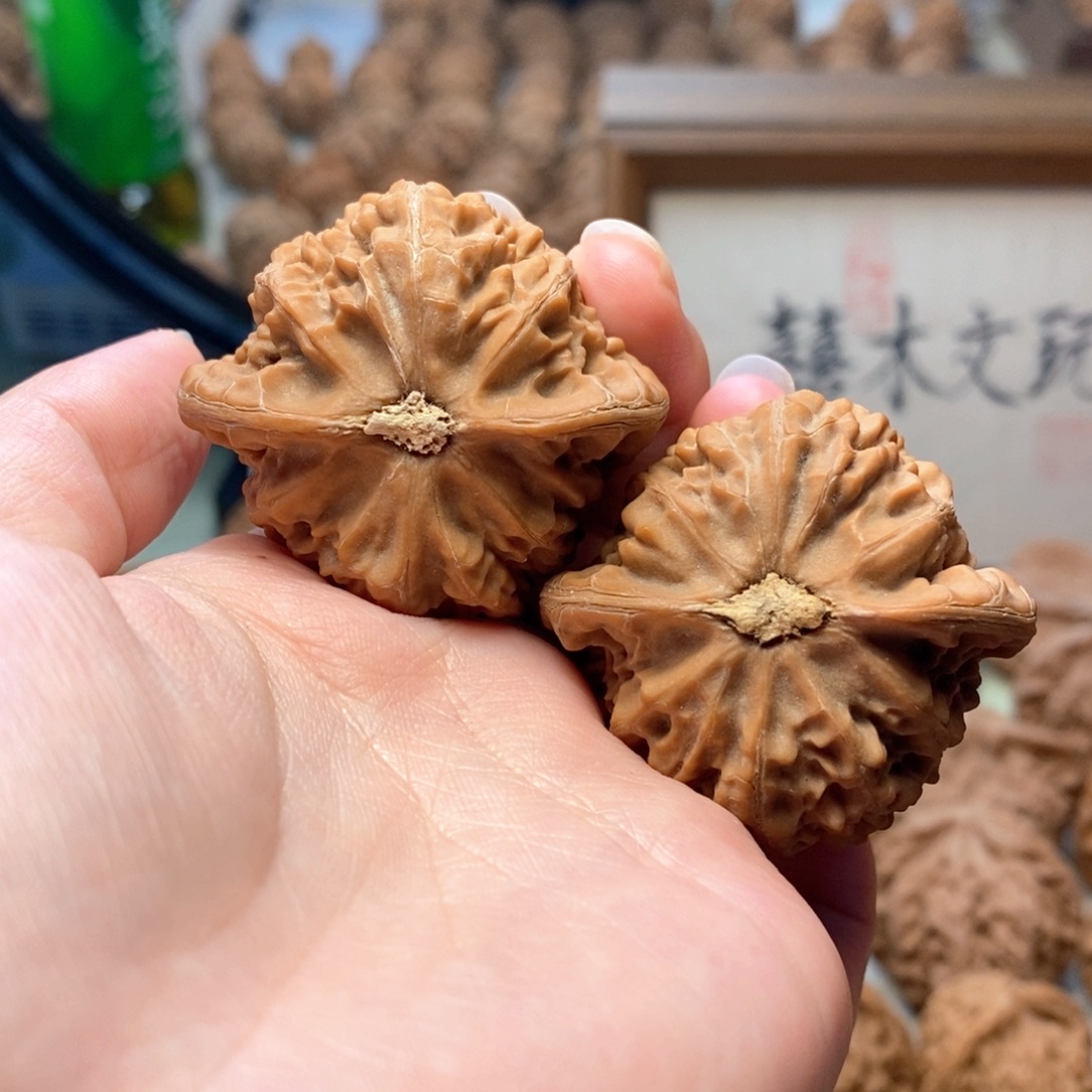 晨***曦把件文玩核桃11111111111111